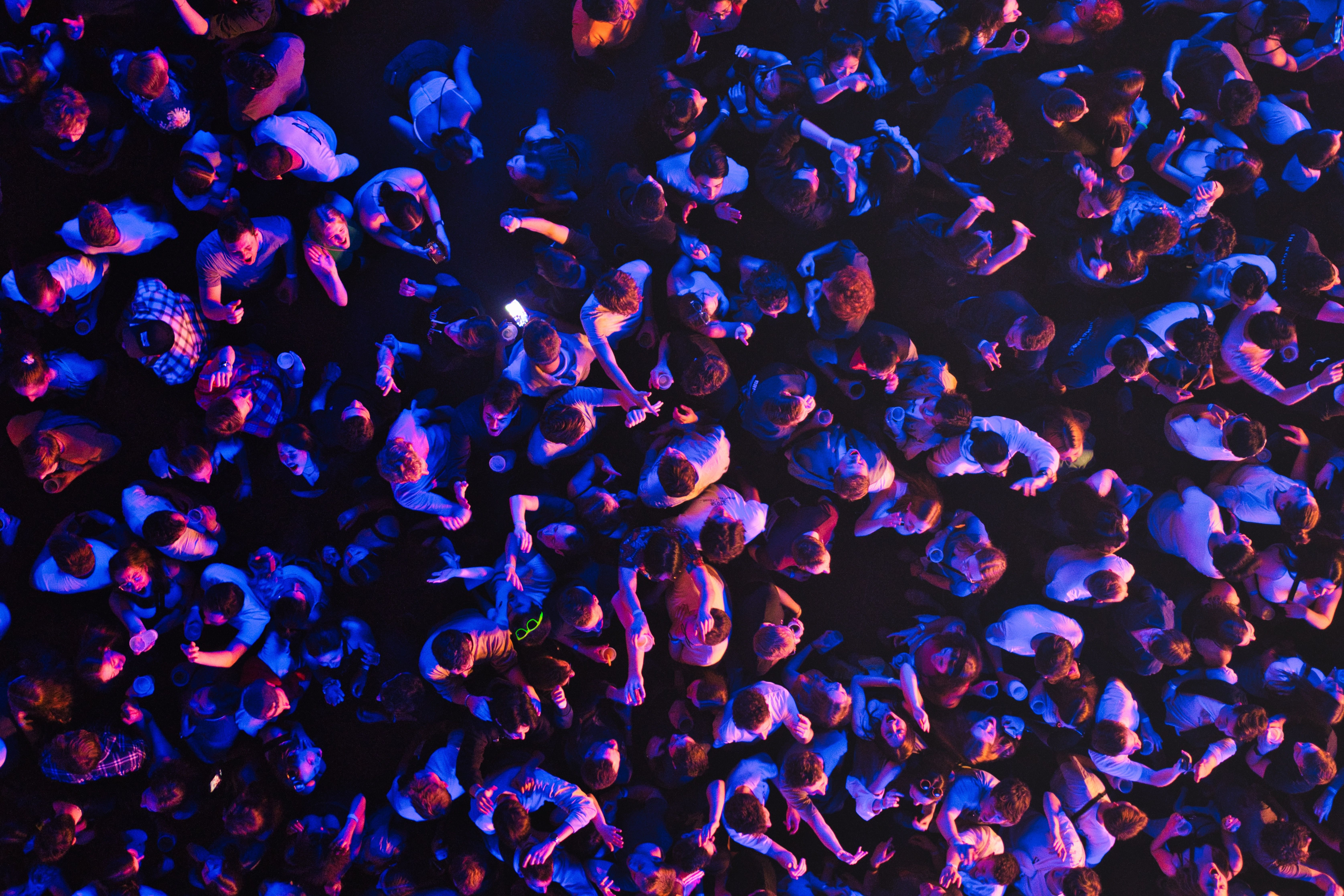 Menschen auf der UNITY-Party